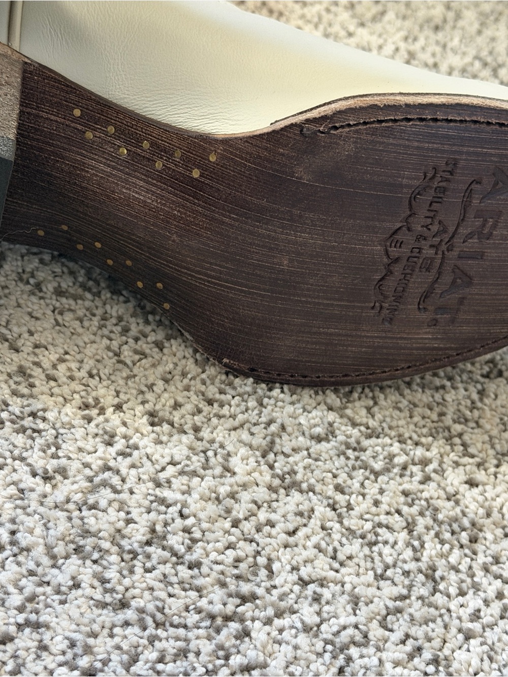 Ariat White Cowboy Boots with Teal Inlay NWT - Picture 5 of 5